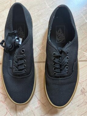 Vans Black Canvas Low Top Sneakers with Gum Outsole